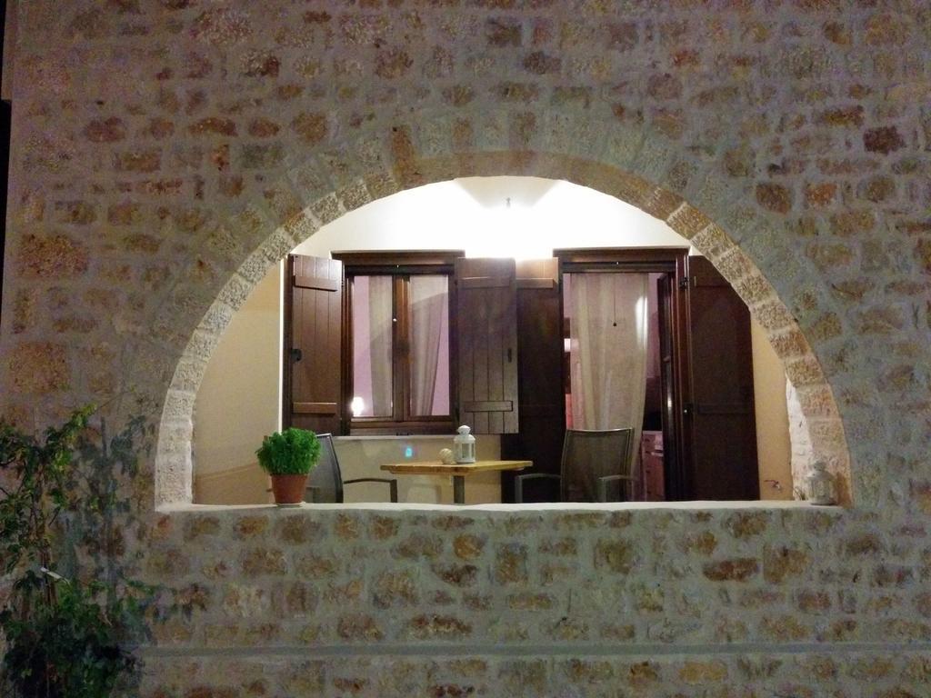 Appartement Elezar à Néon Oítilon Chambre photo