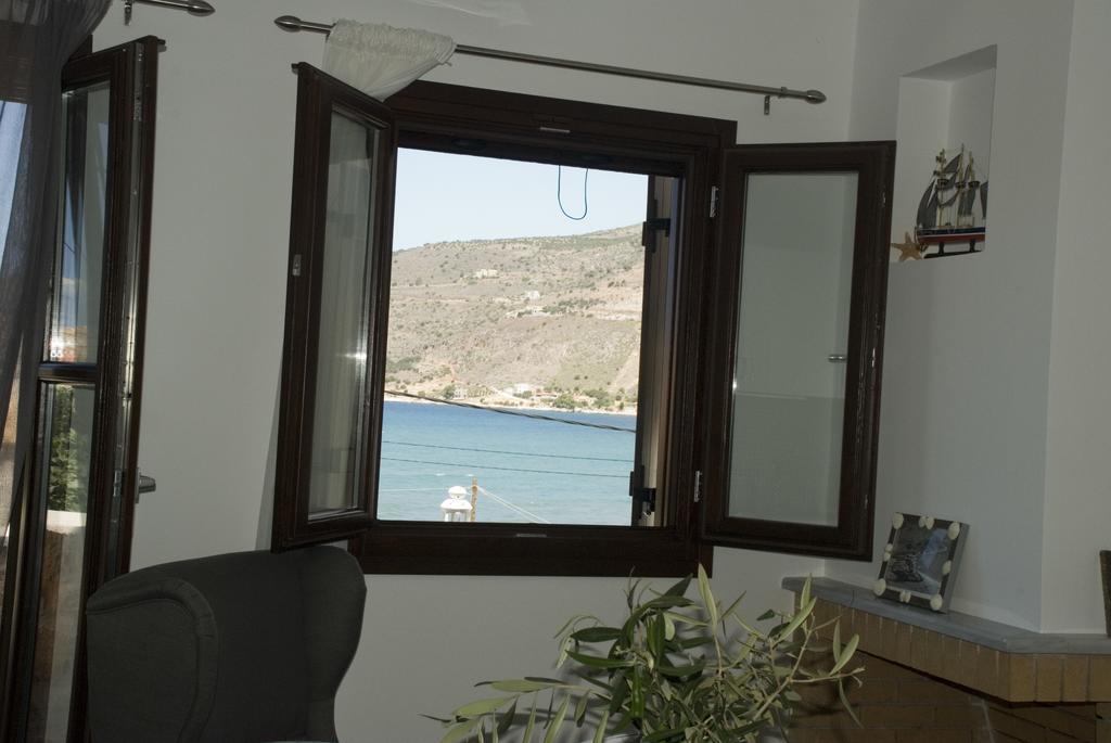 Appartement Elezar à Néon Oítilon Chambre photo
