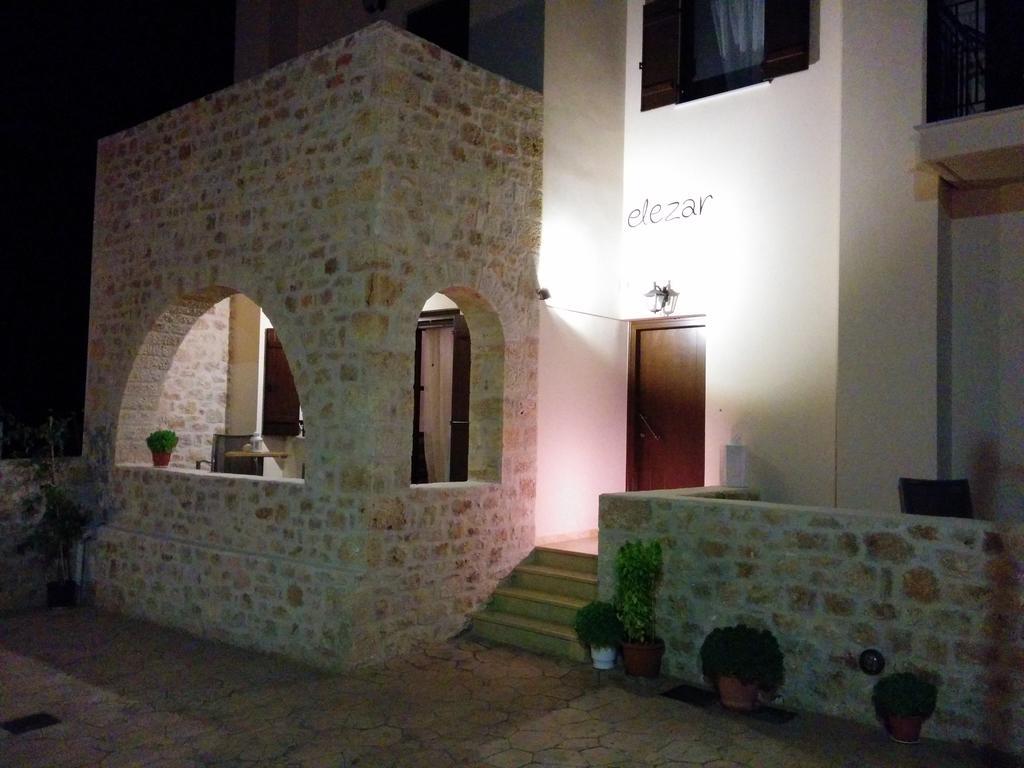 Appartement Elezar à Néon Oítilon Chambre photo