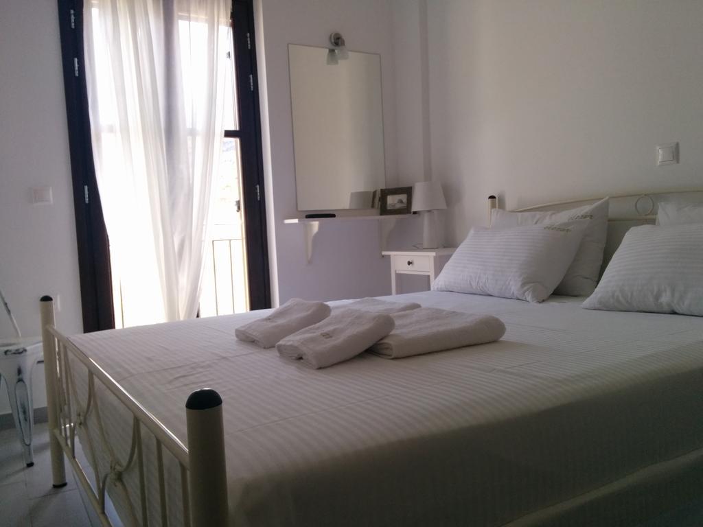 Appartement Elezar à Néon Oítilon Chambre photo