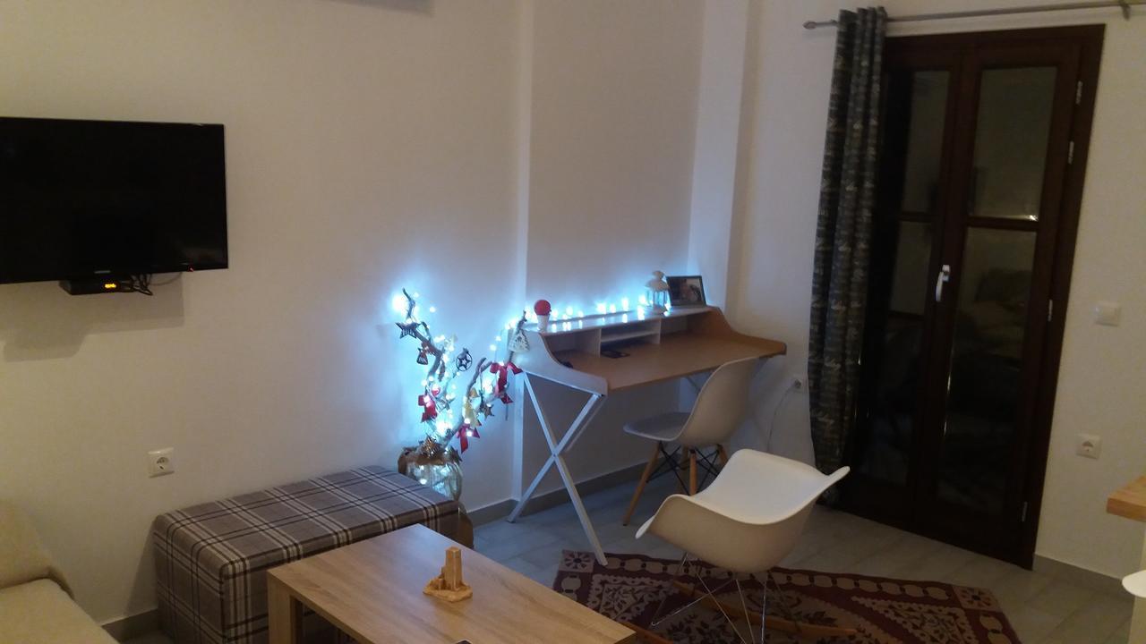 Appartement Elezar à Néon Oítilon Extérieur photo