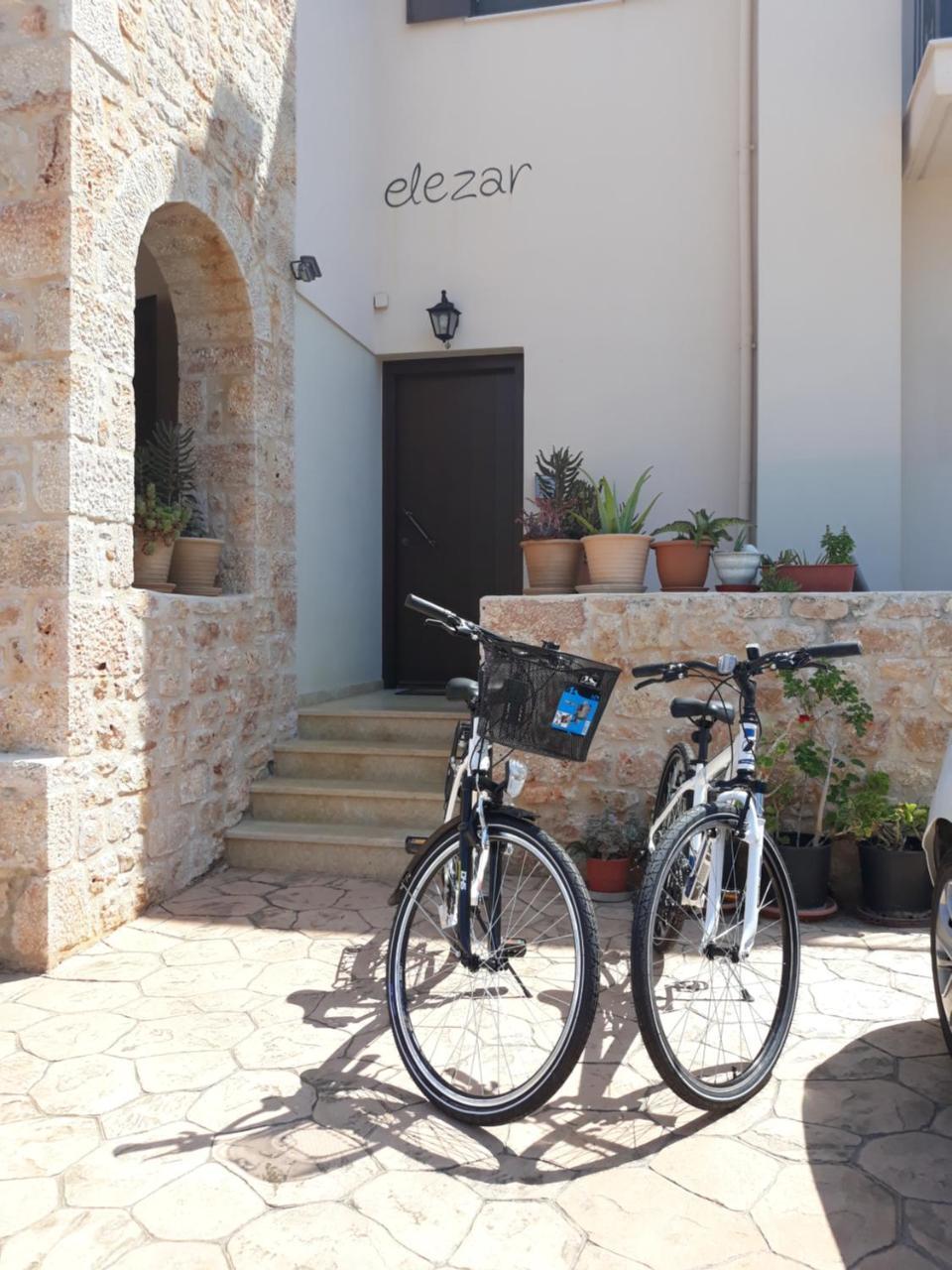 Appartement Elezar à Néon Oítilon Extérieur photo