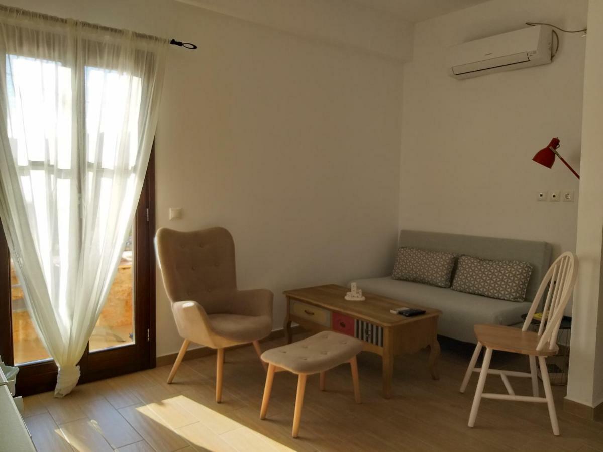 Appartement Elezar à Néon Oítilon Extérieur photo