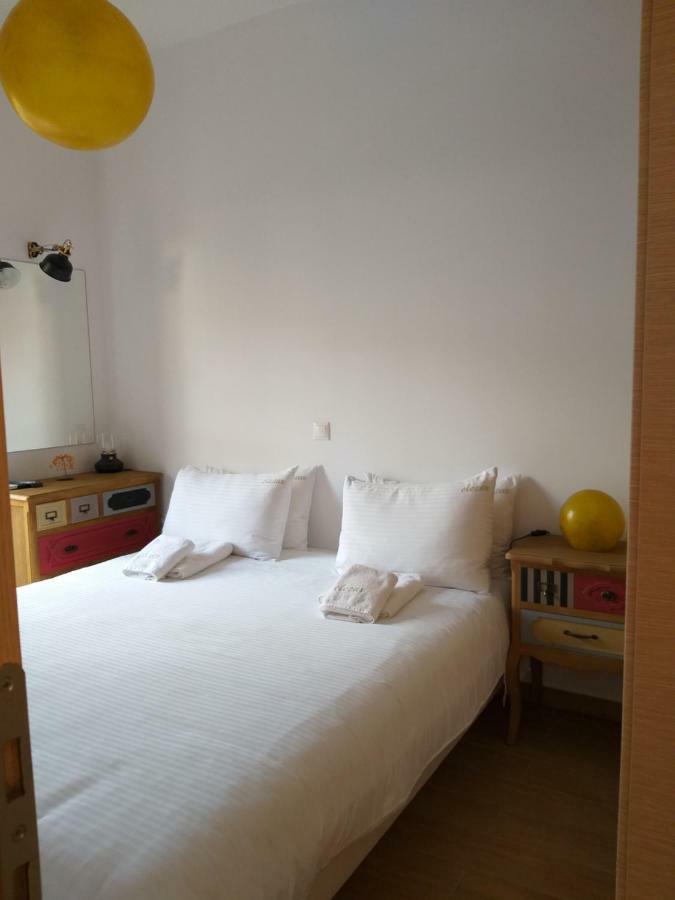 Appartement Elezar à Néon Oítilon Extérieur photo